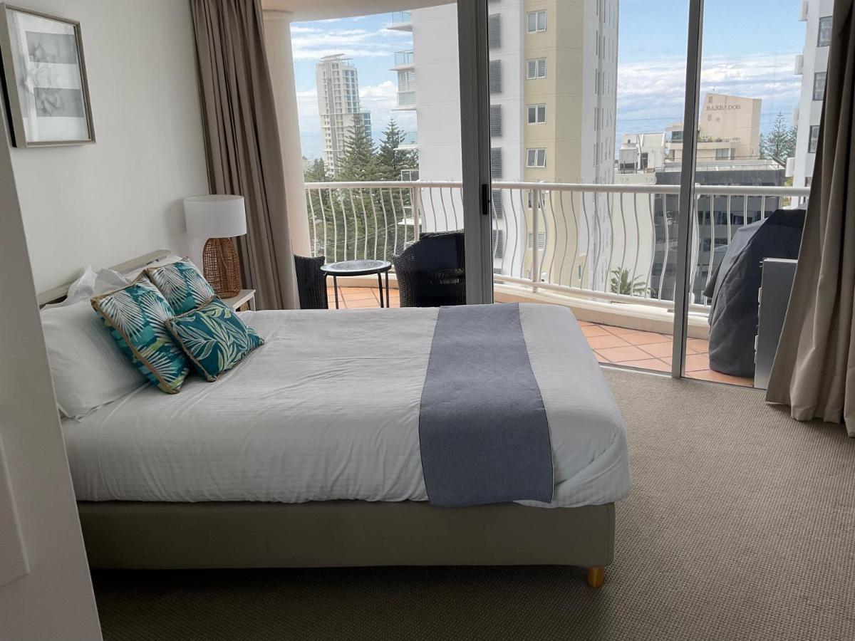 Broadbeach Holiday Apartments Gold Coast Exterior photo