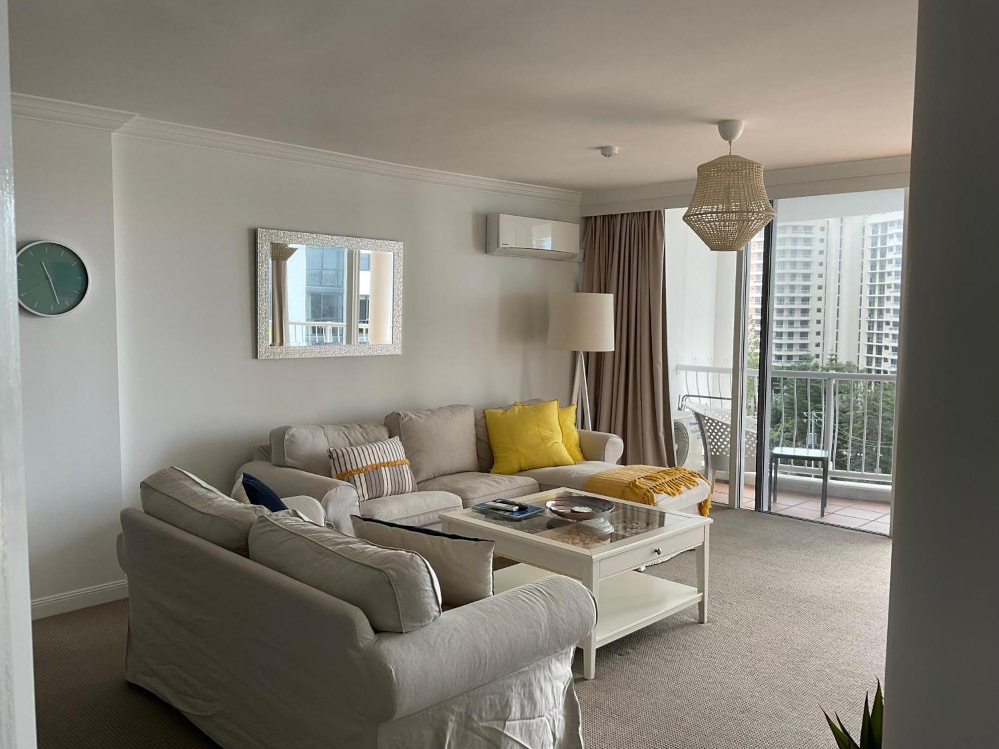 Broadbeach Holiday Apartments Gold Coast Exterior photo