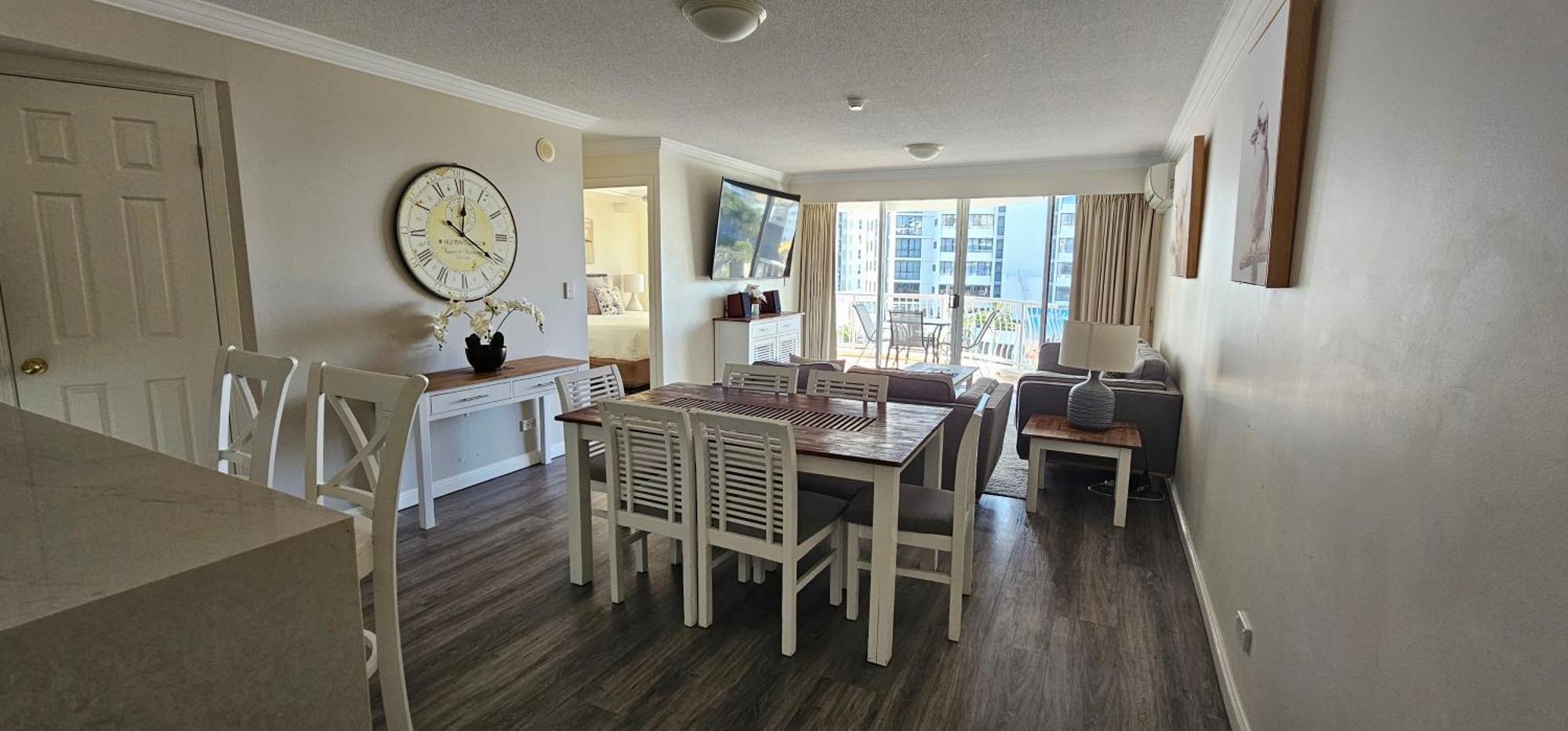 Broadbeach Holiday Apartments Gold Coast Exterior photo