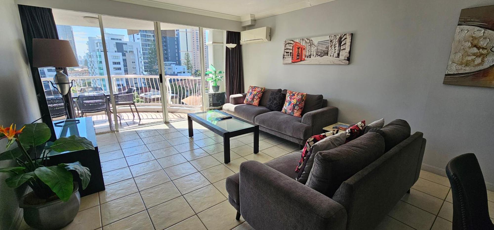 Broadbeach Holiday Apartments Gold Coast Exterior photo
