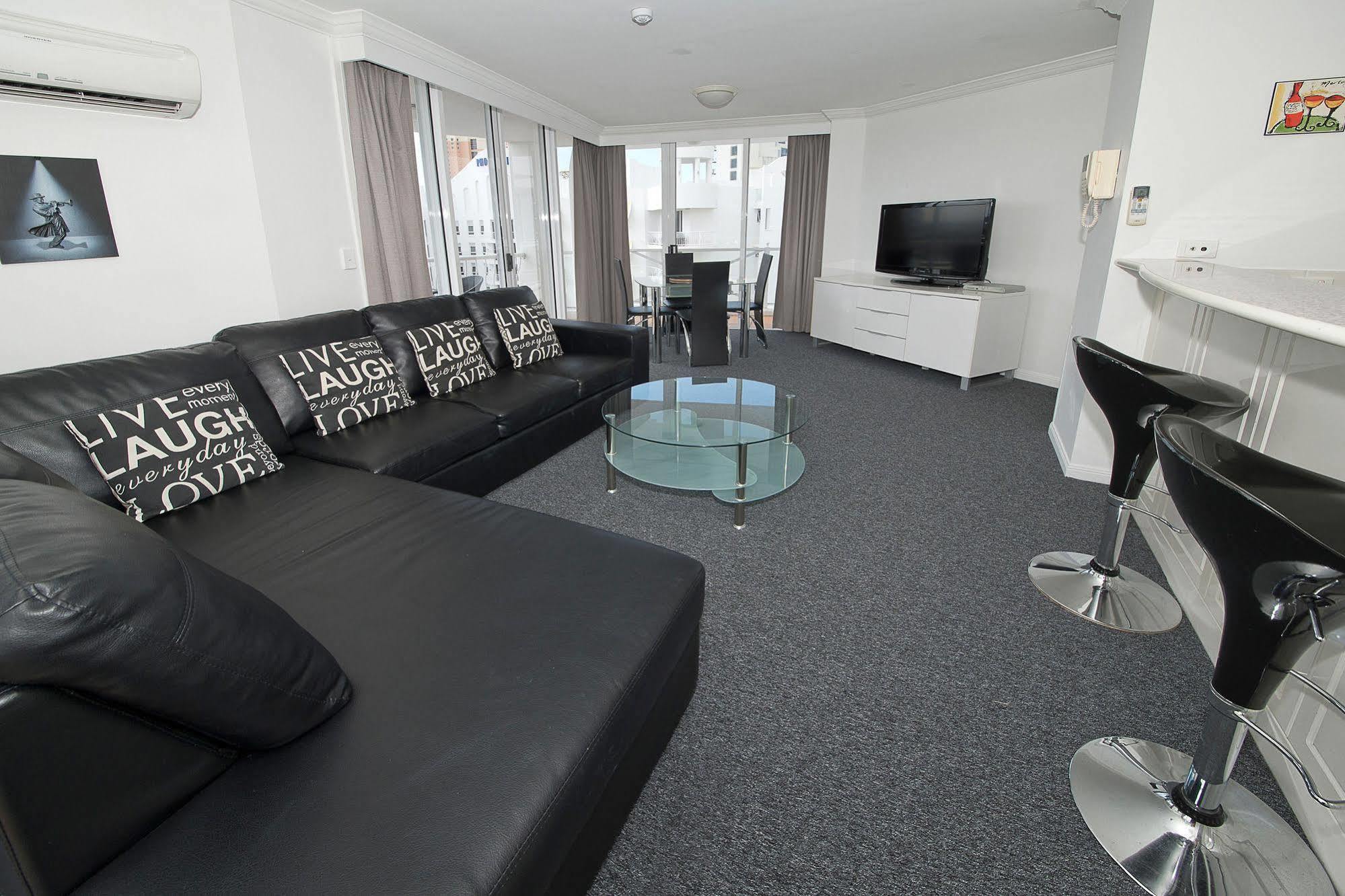 Broadbeach Holiday Apartments Gold Coast Exterior photo