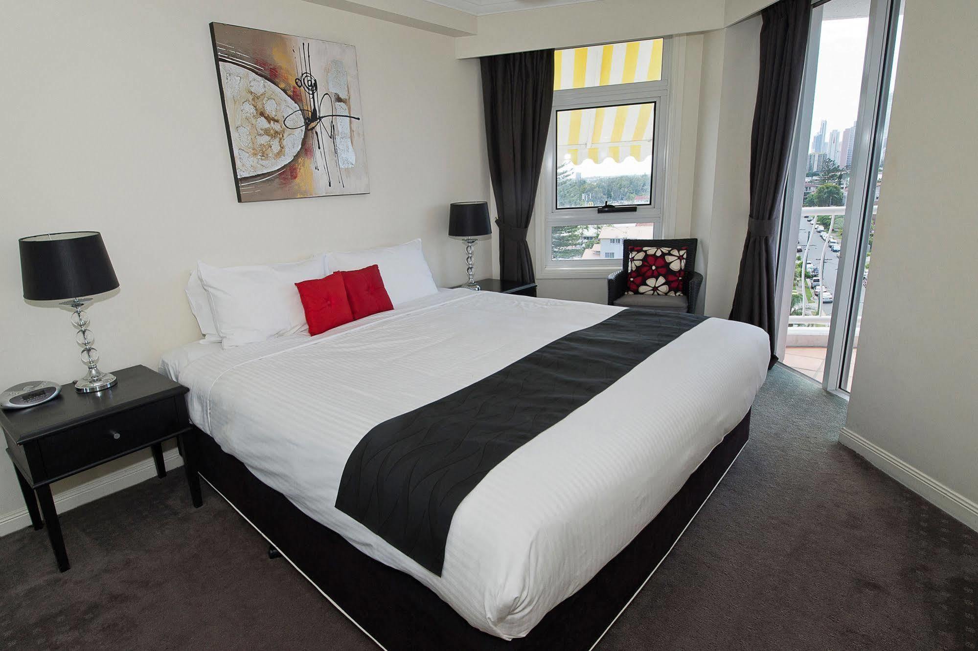 Broadbeach Holiday Apartments Gold Coast Exterior photo