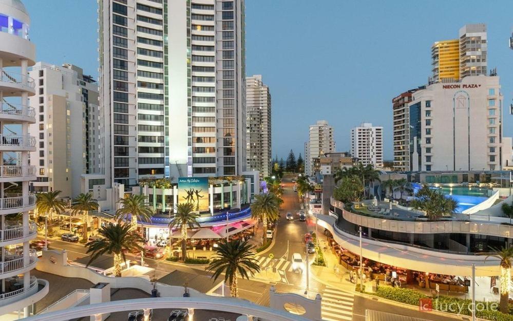 Broadbeach Holiday Apartments Gold Coast Exterior photo